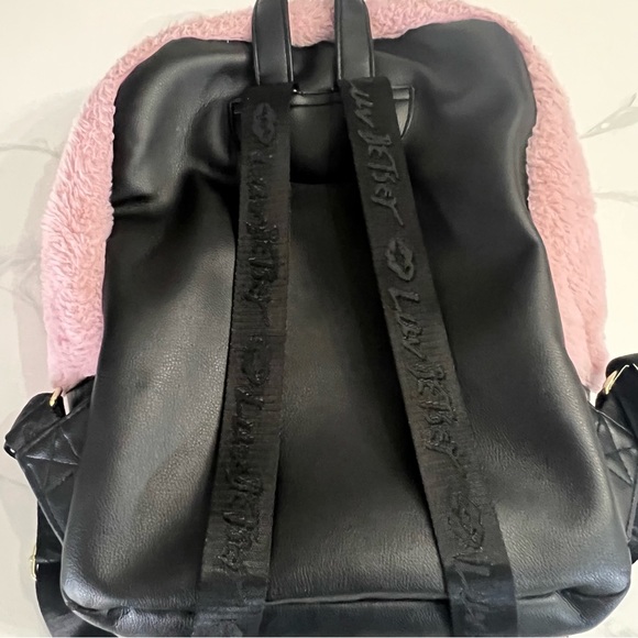 Betsey Johnson pink and black fuzzy backpack - Picture 10 of 11